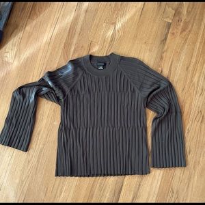 Club Monaco bell sleeve, swingy sweater with broken rib pattern